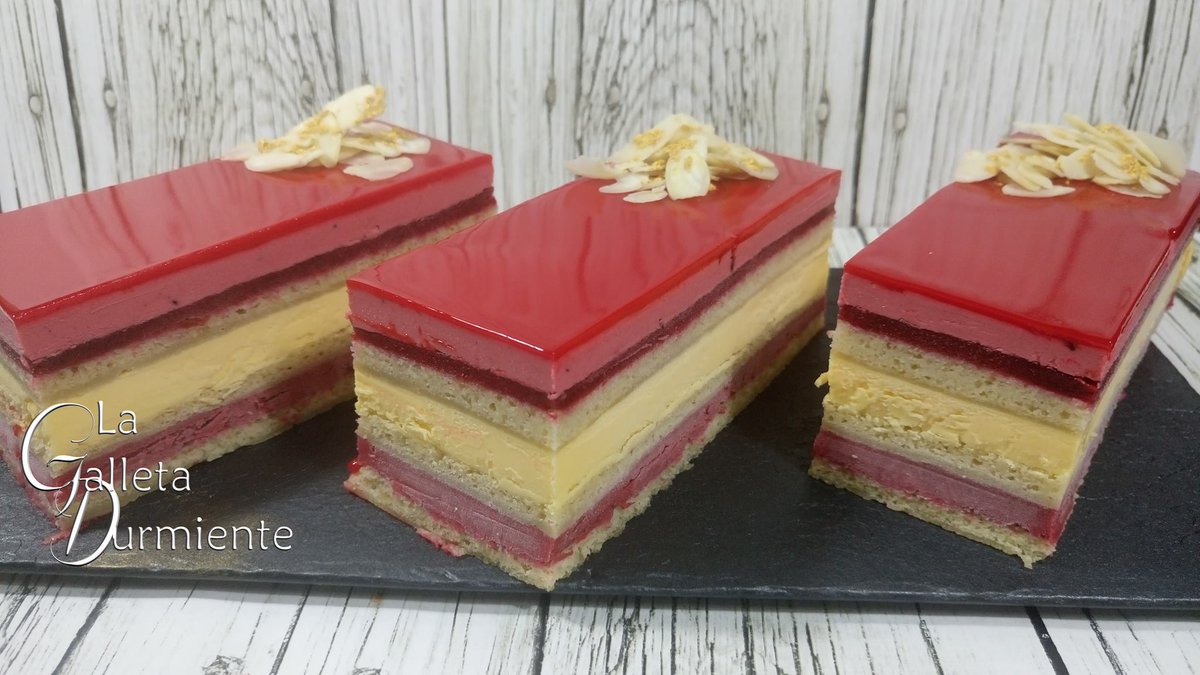 galletadurmient's tweet photo. Esta es una de nuestra favorita la #TartaOpera toda una #delicia para el #paladar receta en nuestro #blog https://t.co/5R6JQgVFJT