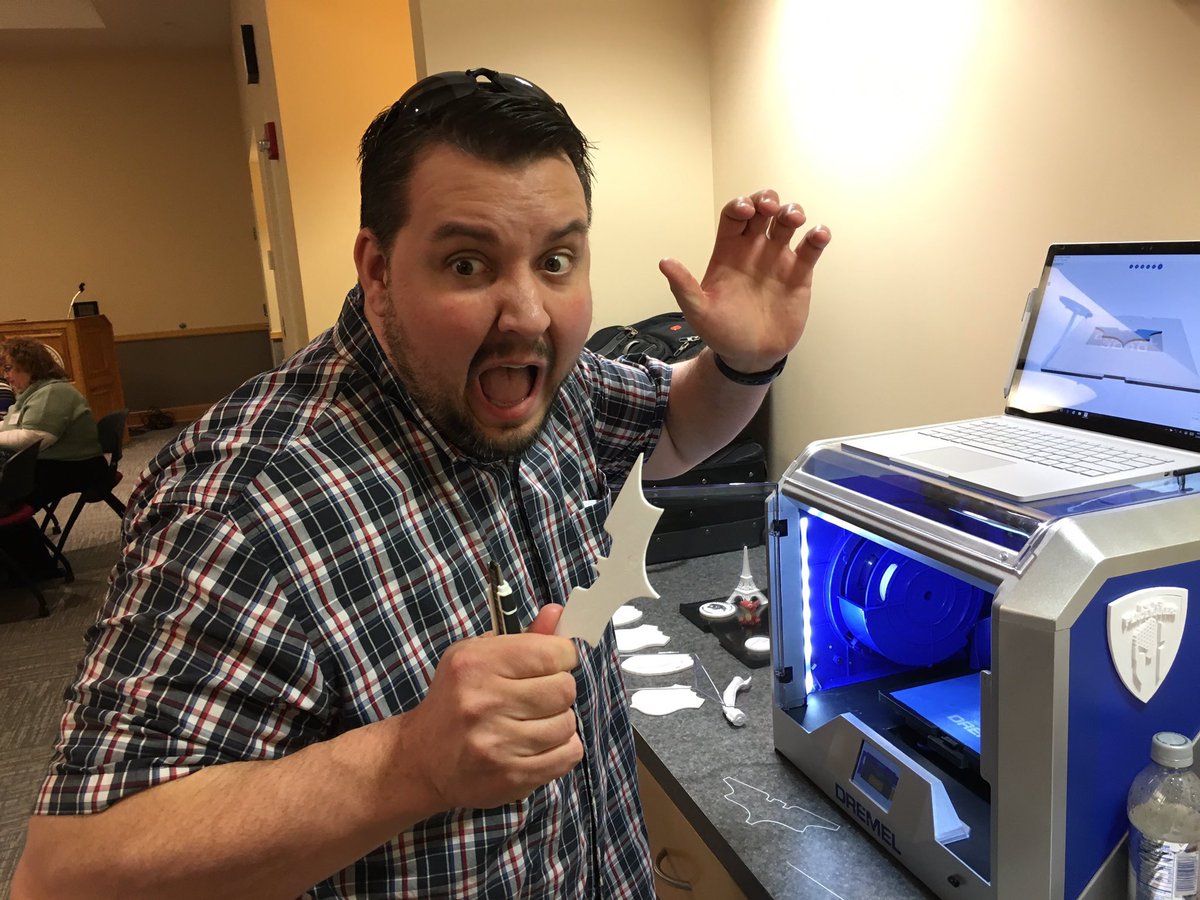 MikeLikes2Eat's tweet photo. I am #Batman! #3Dprinting #demo #edtechwv https://t.co/PA0LVceB2K