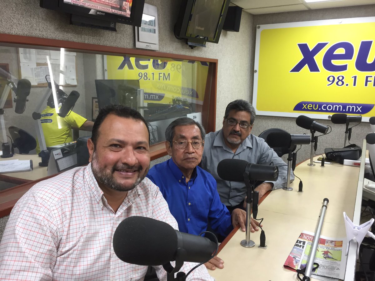 xeunoticias's tweet photo. Sería conveniente instalar en un lugar público la estatua de Porfirio Díaz? Periodismo de Análisis 98.1FM https://t.co/nNgbxzzQDd