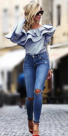 adalou_'s tweet photo. El DIY definitivo para la tendencia del año. 
#diy #fashion #volantes #tendencias #flounce #streetstyle

https://t.co/YJdHfNYrXc https://t.co/9IctSHcbl0