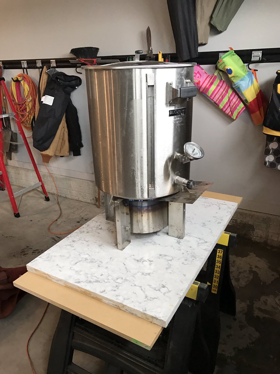 PaskertBrewery's tweet photo. Here we go - mosaic/citra IPA @feeneykevin https://t.co/vTnjGcMGbD