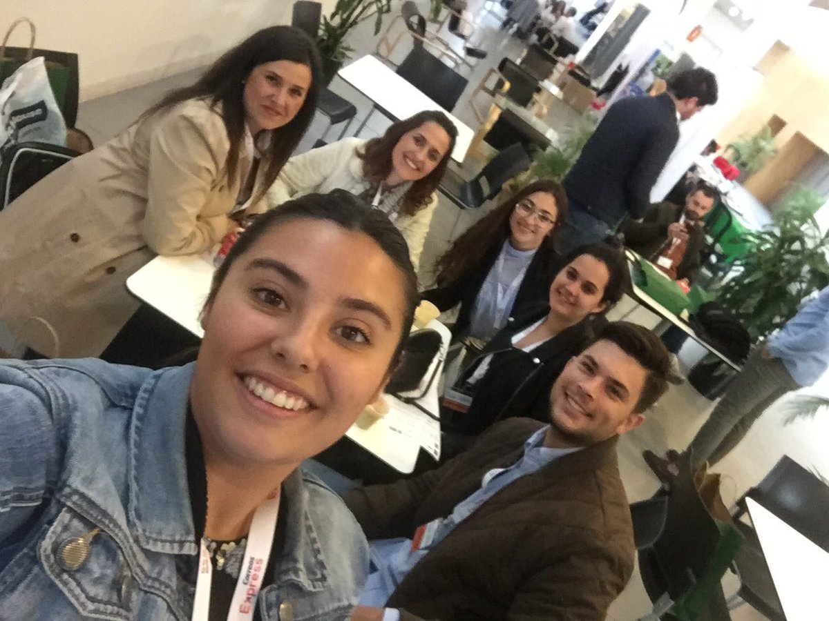 taniacomint's tweet photo. #Vecongressmalaga @FP_eel11 #FPyoaporto #FP_cdi https://t.co/3ShswHzHDN