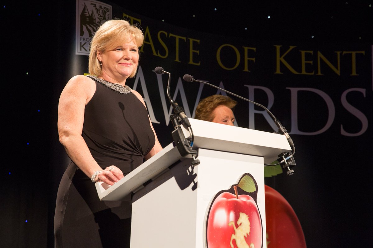 TasteKentAwards's tweet photo. A big thank you to our host for #toka17 event @JulieJambuster No envelope mix ups here! & the great students from @MidKentCollege https://t.co/cY5xTyS6NA