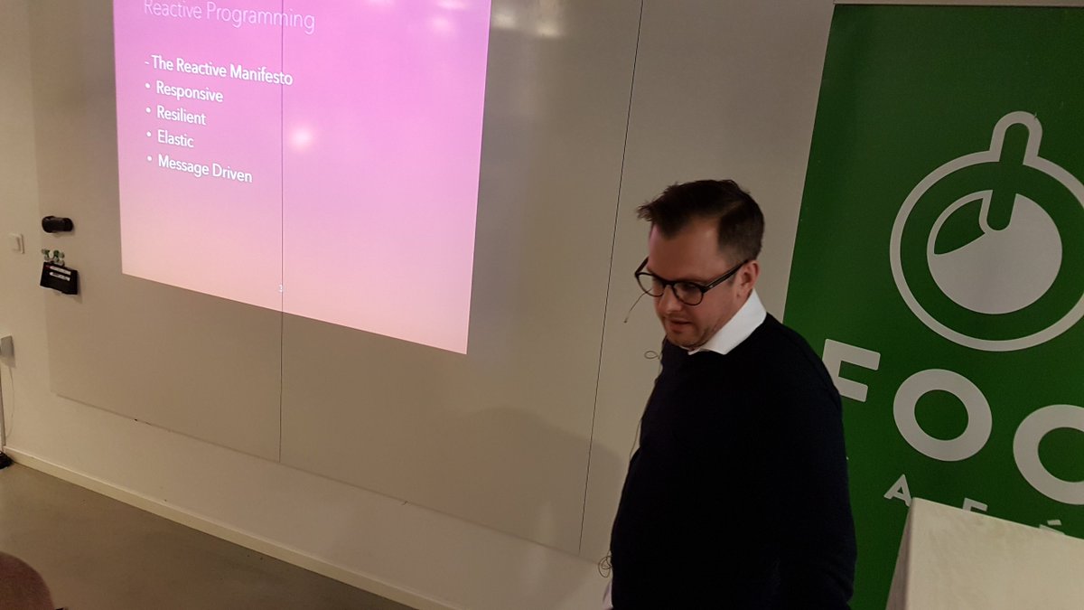 javaforum's tweet image. Introduction to reactive programming and RxJava by @perlilja at @_FooCafe_ #javaforum