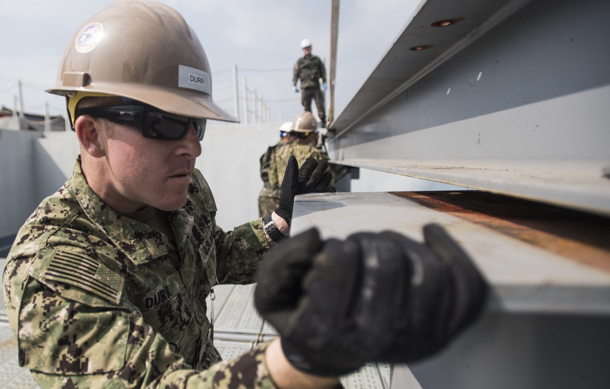 MT @USNavyKorea: Your Seabees assigned to Naval Mobile Construction Battalion 5 are working with ROK counterparts during #FoalEagle2017.