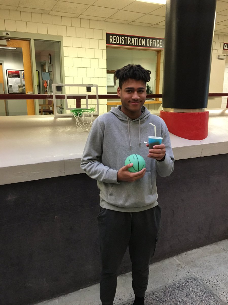 ProjectSlush's tweet image. ❌OUR FIRST WINNER OF OUR MARCH MADNESS CHALLENGE IS @yungdez10 ❌ Enjoy your free slushie ✊🏼