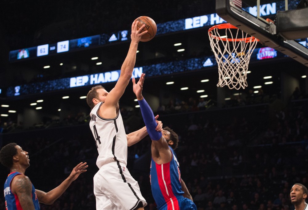 DraftRivals's tweet photo. Draft Rivals Game of the Day: Knicks vs the Nets. The battle of New York! https://t.co/RbzvJe92mz https://t.co/DXlbdkhKCw