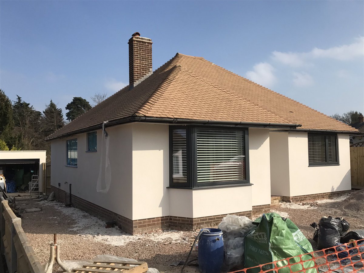 PlastererMark's tweet image. Render season is upon us .This sharp looking bungalow completed with Parex coloured renders #parexuk