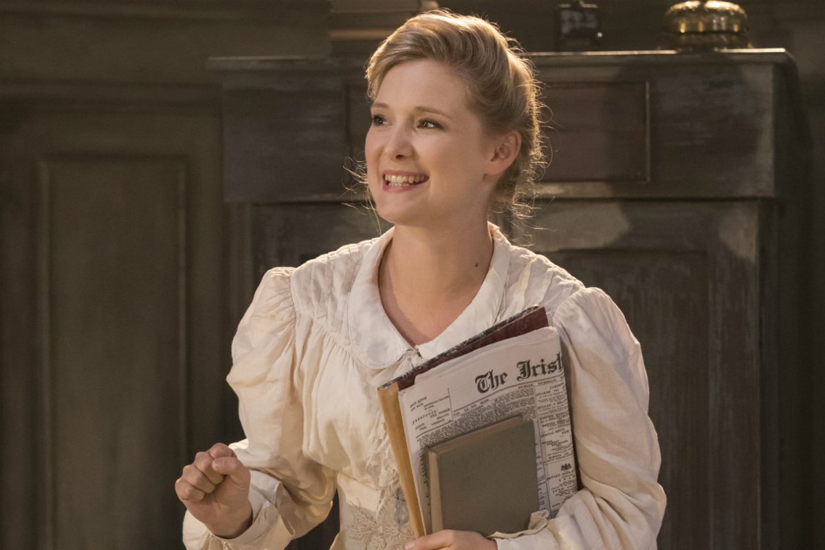 TheatreDotLDN's tweet photo. #AmyMorgan talks to Theo Bosanquet about working with heroes in Tom Stoppard’s #Travesties. https://t.co/kn4BHolef3 https://t.co/TdXX5JIQoC