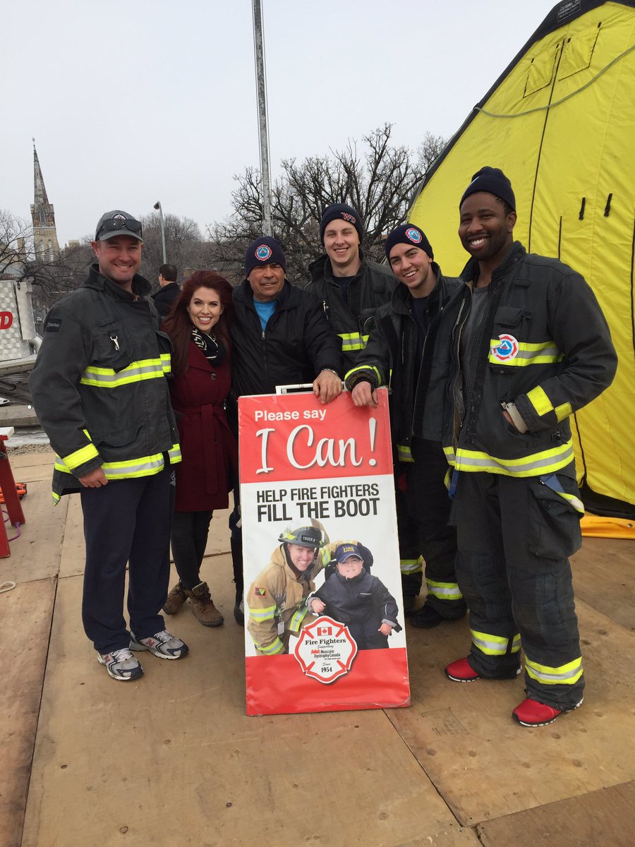 TerriApostleCTV's tweet photo. Ring the bell 🔔 to fill the boot! @UFFW867 is collecting cash for #musculardystrophy zip down to the Village to donate https://t.co/cN2zDEKf0F
