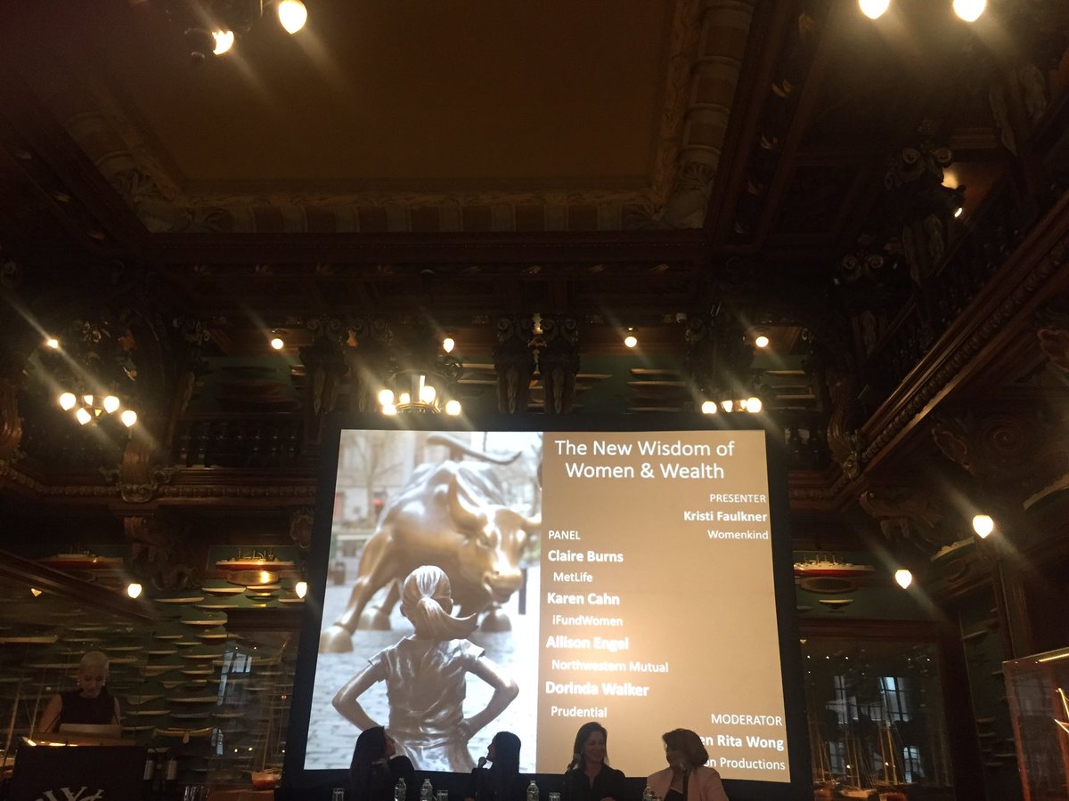 Shari_Novick's tweet photo. Now up panel on #women #leaders from #iFundWomen, #MetLife, #NorthwesternMutual, #Prudential here @ #FCSLunch, #FCSWomen https://t.co/1pzzuROXN7