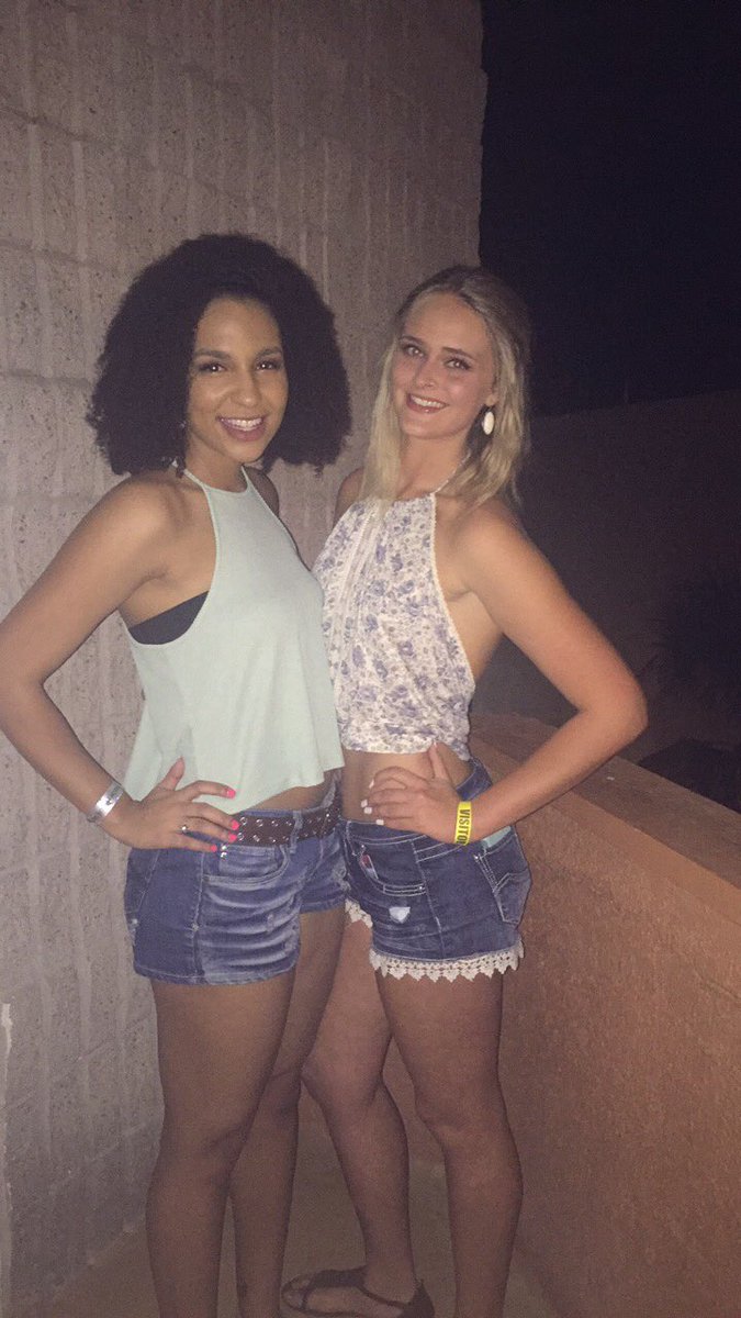 kylie van cleave (ksmileyvc) Twitter