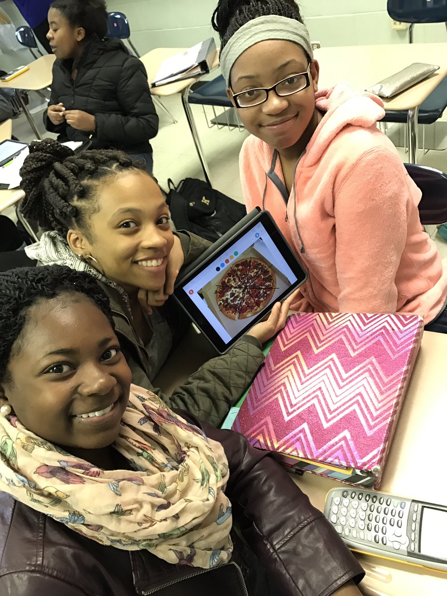 BanksTech's tweet photo. KHS students finding radius and sector angle to determine which gives more pizza. #iLCPSDLS @lcpsnc https://t.co/vQ2HNgvpbH