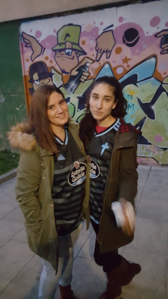 lorenamd9's tweet photo. Afouteza e corazón ⚽💕 #beINUEL https://t.co/tHCpfofRlw