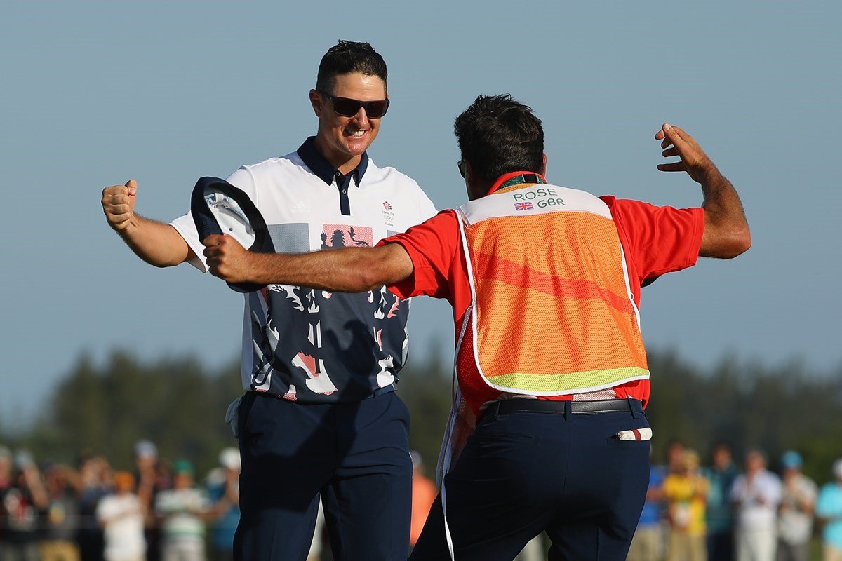 DPWorldTour's tweet photo. Learn to love your caddie 💕 https://t.co/PQrzzjcMWX
