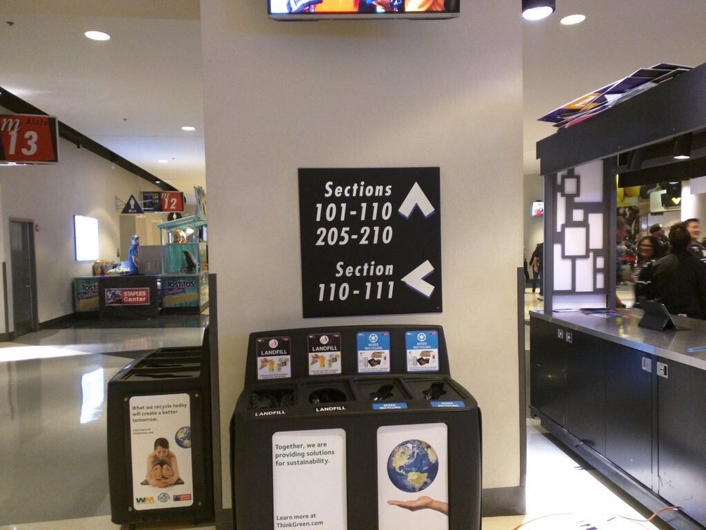 DisplacedSabres's tweet photo. Please join us near sign to sections 101-110, 205-210 during the 2nd intermission for a group picture. PLZ RT! Thx. #SabresInCali. https://t.co/MoCen6amUk