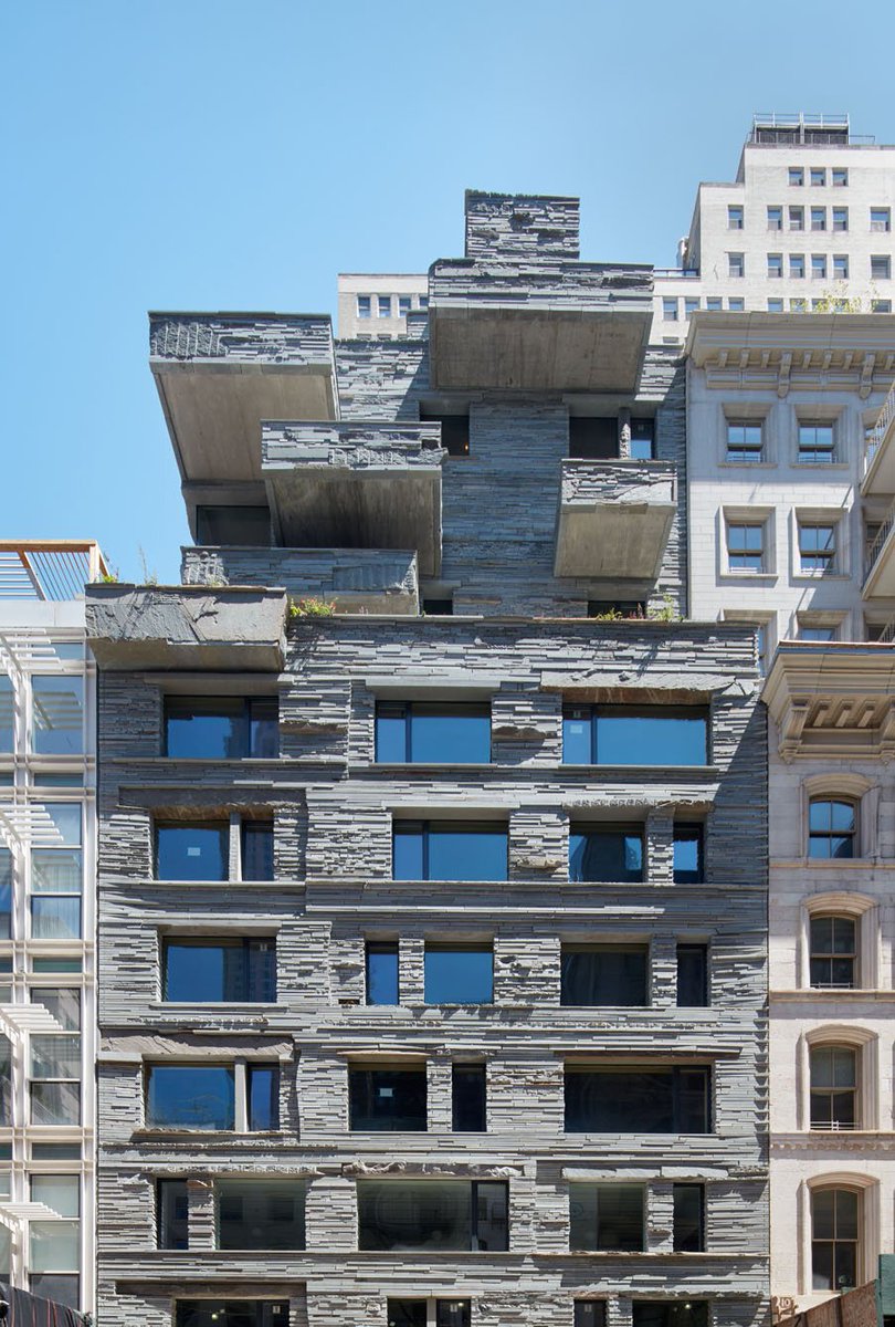 skyrisecities's tweet photo. #DDGPartners' 12 Warren features unique bluestone #design in #NewYork. https://t.co/BF648O0yti #NYC #Manhattan #RealEstate #Architecture https://t.co/PHM59AdtHu