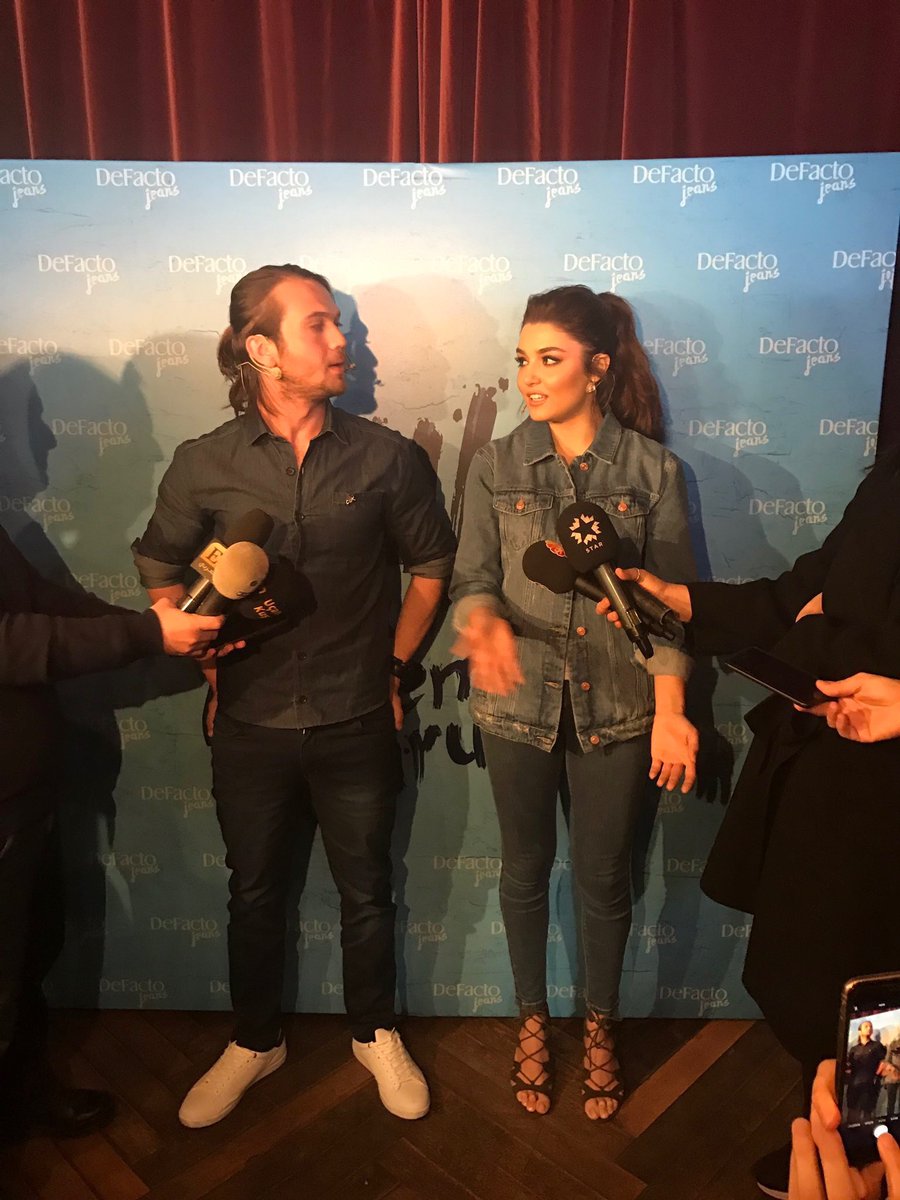 صور | هاندا واراس في ايفينت ديفاكتو #HandeErçel | #arasbuluti̇ynemli