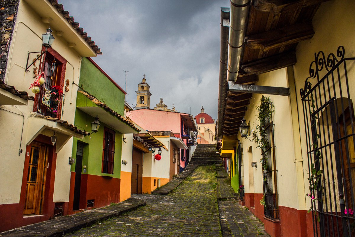 GuiasdeXalapa's tweet photo. Este #JuevesFriendly te recomendamos visitar #Xalapa, Sabores, Colores, Cultura y exquisita #Gastronomia. Te esperamos. #LGBTMarket https://t.co/RMPra0NblI
