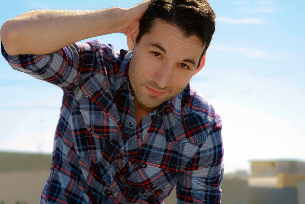  Happy birthday to the openly gay actor Matthew Montgomery (    