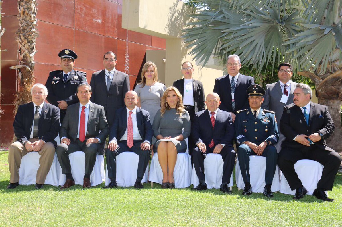 ClaudiaPavlovic's tweet photo. Nuestro Estado es sede de la 1ª sesión ordinaria 2017 Zona Noroeste de la Conferencia Nacional del Sistema Penitenciario. ¡Bienvenidos! https://t.co/Gm6c50foDN