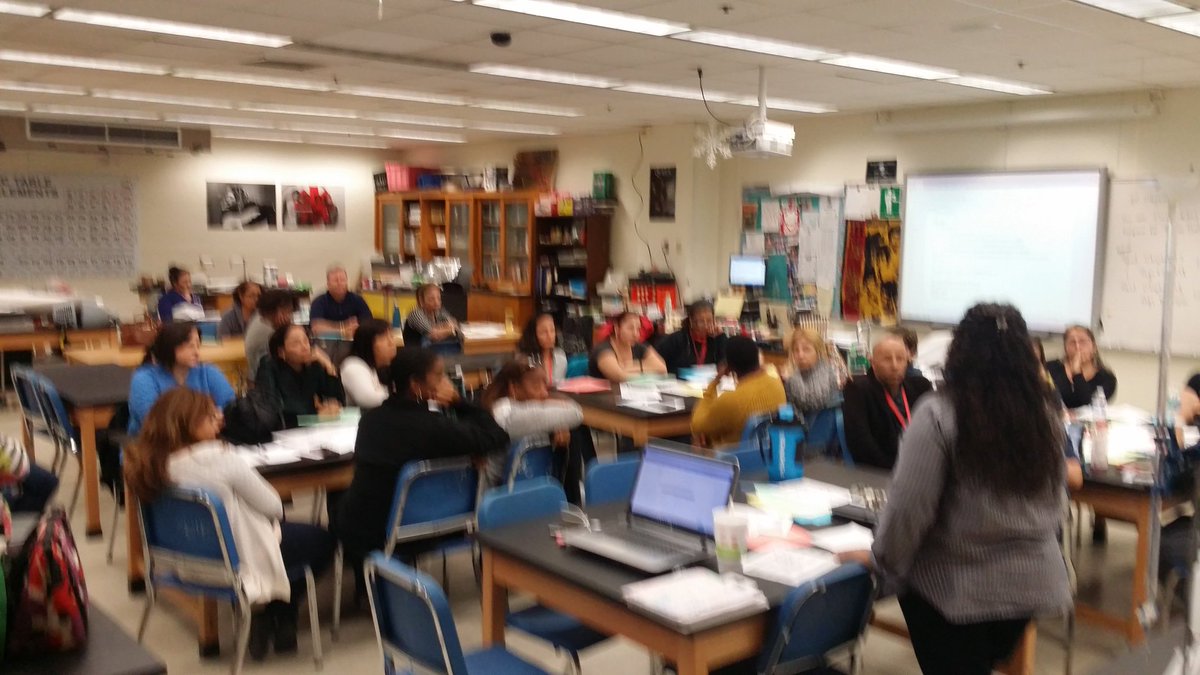 PKDean3's tweet photo. #JMAST1617  Ben Sheppard &amp; N Hialeah Elm. collaborating on #STEM https://t.co/IohcATbQtX