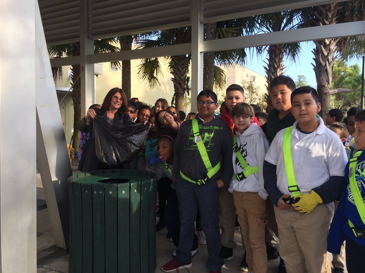 Pine Jog Elementary On Twitter School Wide Campus Clean Up Today Pbcsd