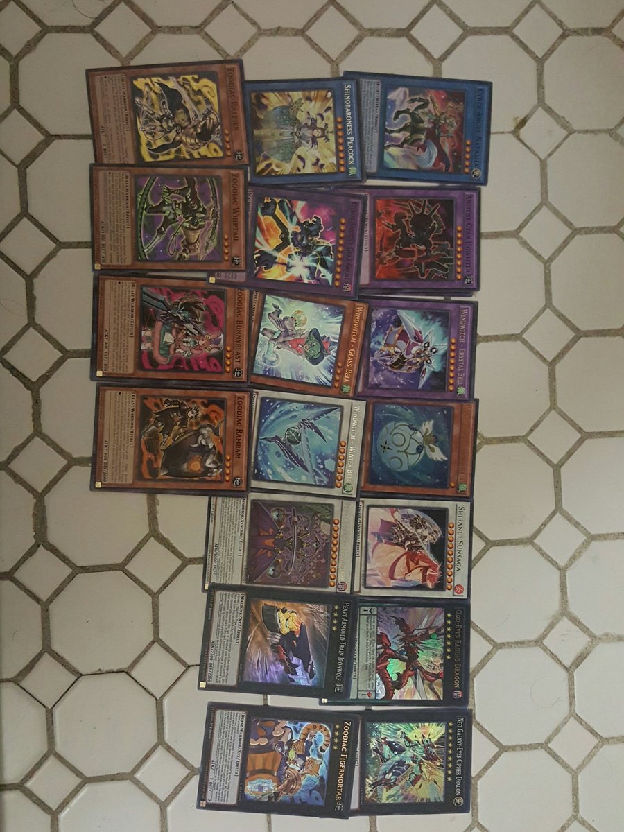 arieslopez's tweet photo. sum more monsters #yugioh #cardpull #zoodiac #ragingtempest https://t.co/kfG202n6iF
