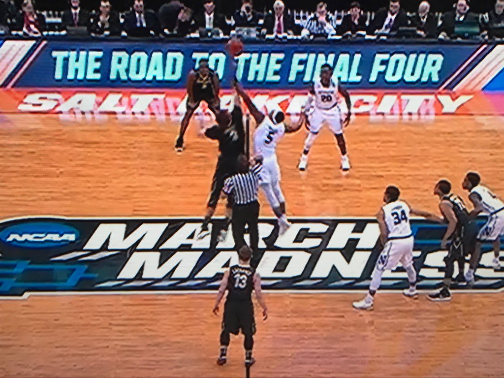 tonsalltv's tweet photo. Northwestern WINS!!!!!!!!!!!!!
๐๐๐๐๐๐๐๐๐๐๐๐๐๐๐ @NUMensBball @Northwestern #ProudAlum #FirstTimeDancing @FOX40 https://t.co/XCvNsSvGdg
