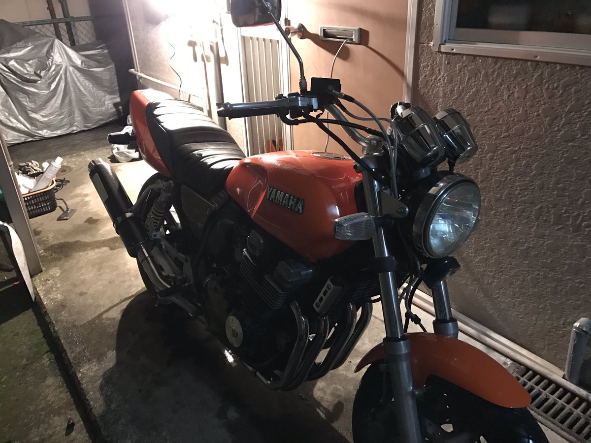abcdefgwj's tweet photo. XJR売ります!
   18万です！
車検六月です
 不具合無しです！
全体的に綺麗だとおもいます！
  カスタムベース車両にいかがでしょうか?😀
#バイク販売 
#拡散希望 
#バイク 
#XJR売ります 
#拡散希望です 
#XJR400売ります 
#RT希望です https://t.co/6f5o1UacKc