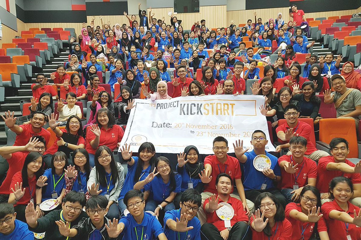 TeachForMsia's tweet photo. Students pitch ideas to transform their schools & get funding to kickstart it for real! 😮 https://t.co/cMFlMjo0Dr #ProjectKickstart https://t.co/2C9MpGHxLG