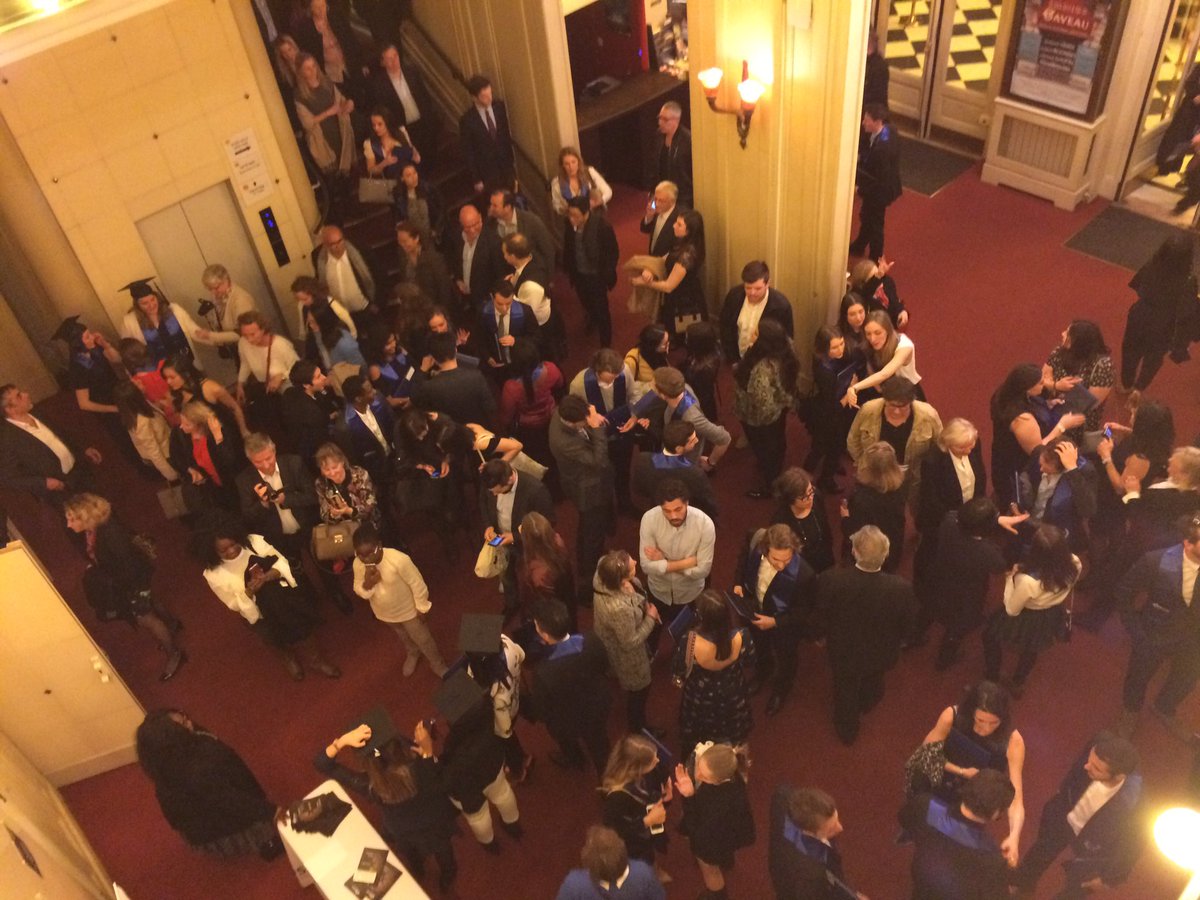 ebs_Paris's tweet photo. Fin de la cérémonie. Place au cocktail ! #ebsGraduationDay #promo2016 https://t.co/clzhMjLGuf