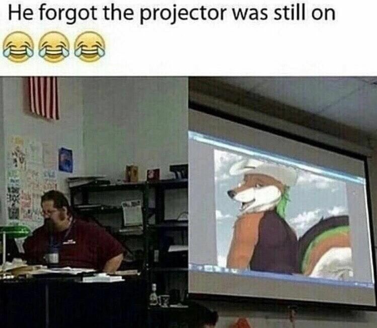 tropicaldavin's tweet photo. I busted out laughing when I saw this😂😂😂😂😂 https://t.co/tTTu1tN0QQ