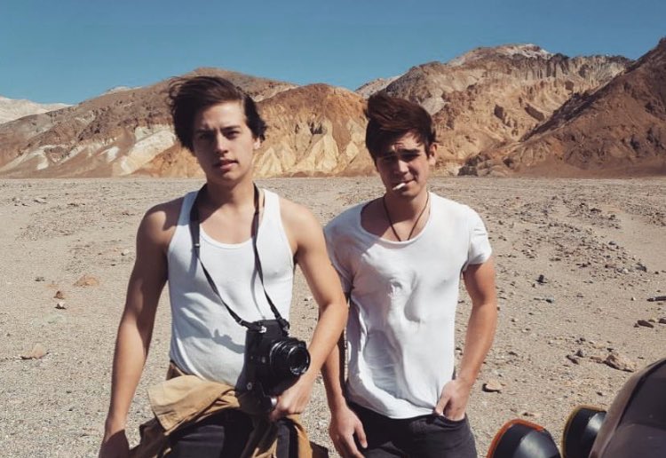 RtMummy's tweet photo. KJ Apa and Cole Sprouse https://t.co/GsaZsCH54w
