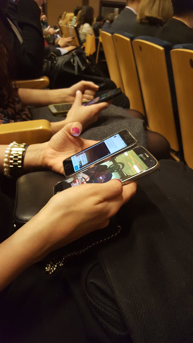 ArantxaIglesia5's tweet photo. El equipo de Marketing @Castillatermal quemando las redes en estos fantásticos  II Premios Competitividad Digital @cyleconomica . https://t.co/WsOrjvFWbi
