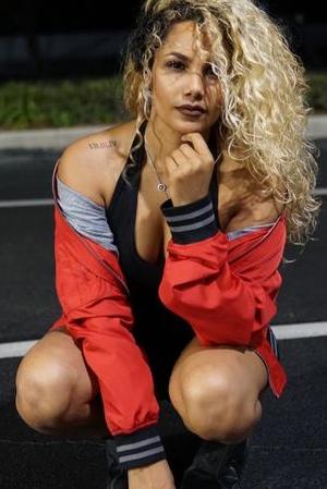 Nine9dotCOM's tweet photo. #NewTalentThursday welcomes the #amazing Gabrielle from #Miami. Check out her #Nine9 Comp Card https://t.co/Bu2Ec7yThY #IamNine9 #model🔥🔥🔥🔥🔥 https://t.co/k3rwQraDWl