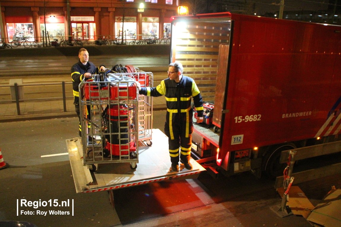 regio15's tweet photo. Brandalarm in het Strijkijzer Rijswijkseplein. De sprinkler heeft goed gewerkt: er is nu behoorlijk wat waterschade https://t.co/I5lStQvsyr