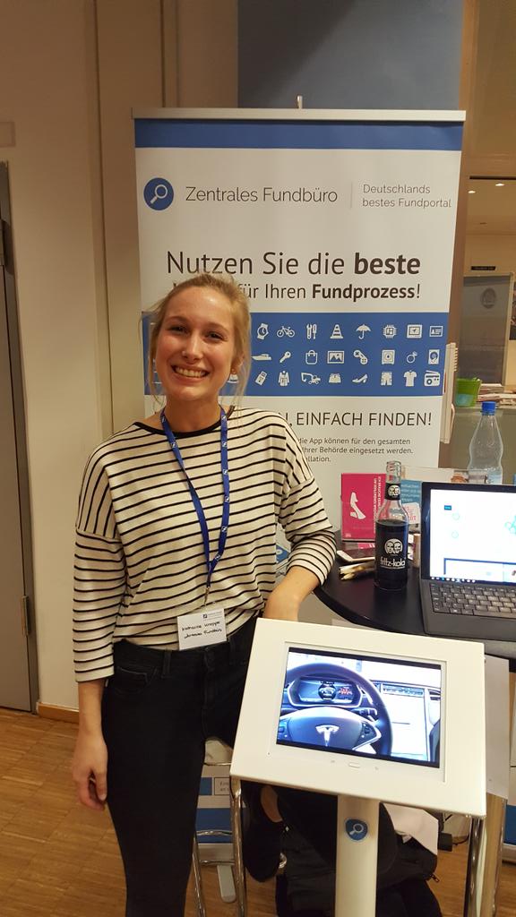 Das <a href="/zfundbuero/">Zentrales Fundbüro</a> in der #startupnight der <a href="/FrankfurtSchool/">Frankfurt School</a> #rheinmainrocks