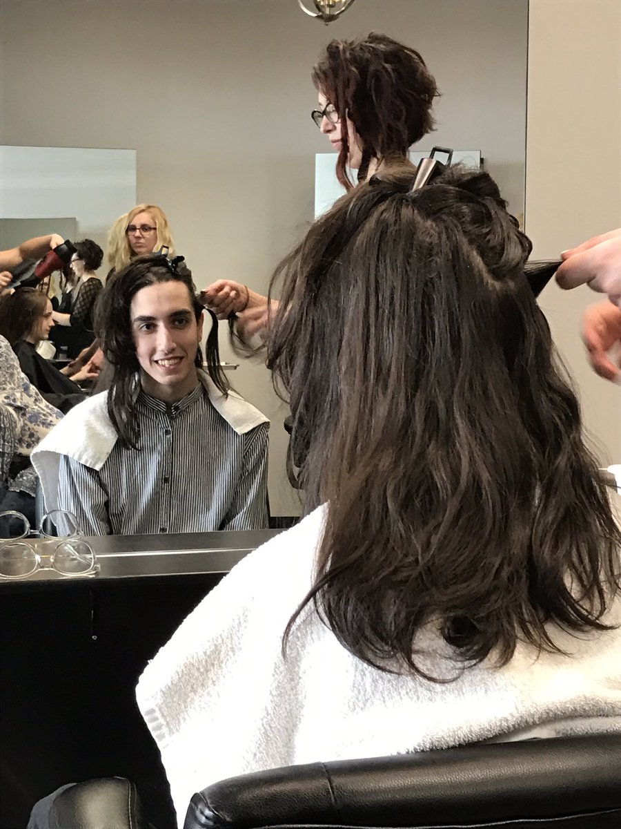 Dcon830's tweet photo. So proud of my boy for donating his hair. #sickkids #angelhair #makingwigs #proudmoment https://t.co/KRvGQOvzPp