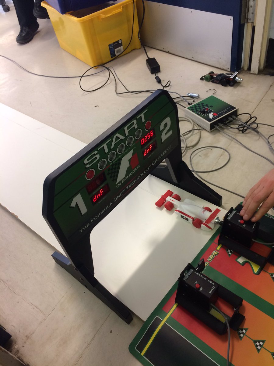 evolve_GB's tweet photo. Testing today! #f1inschools #f1is #iqengineering #stem #roadtosilverstone #testing https://t.co/Qj8JC0kQyD