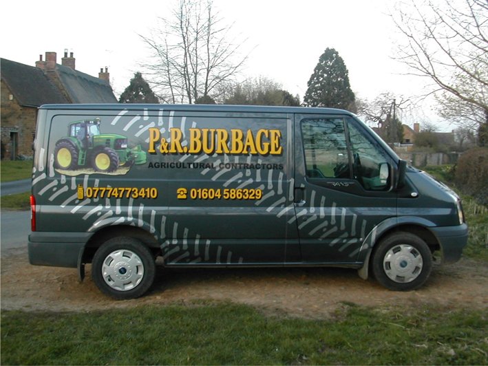 PrecisionSigns_'s tweet image. #covhour stand out on the road @PrecisionSigns_ specialise in graphics/wraps from 1 vehicle to a fleet! #beatlikeforlikequote #northantshour