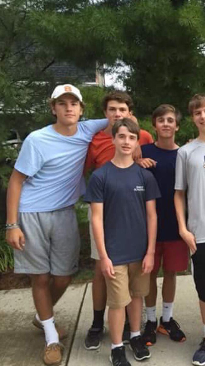ConnorFrancz's tweet photo. Happy late birthday bro @GabeDuban15 hope it was great🤐💎💯 #saucage https://t.co/DrkYC6CEuE