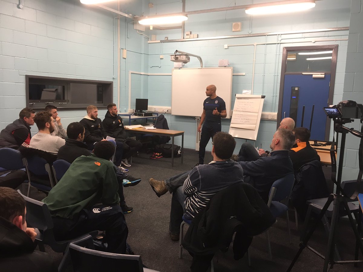 EastRidingFA's tweet photo. End of the workshop debrief, back in the warmth, many thanks to East Riding Rangers & all the coaches for coming out #ERCoachEd https://t.co/c2MluYFt2A