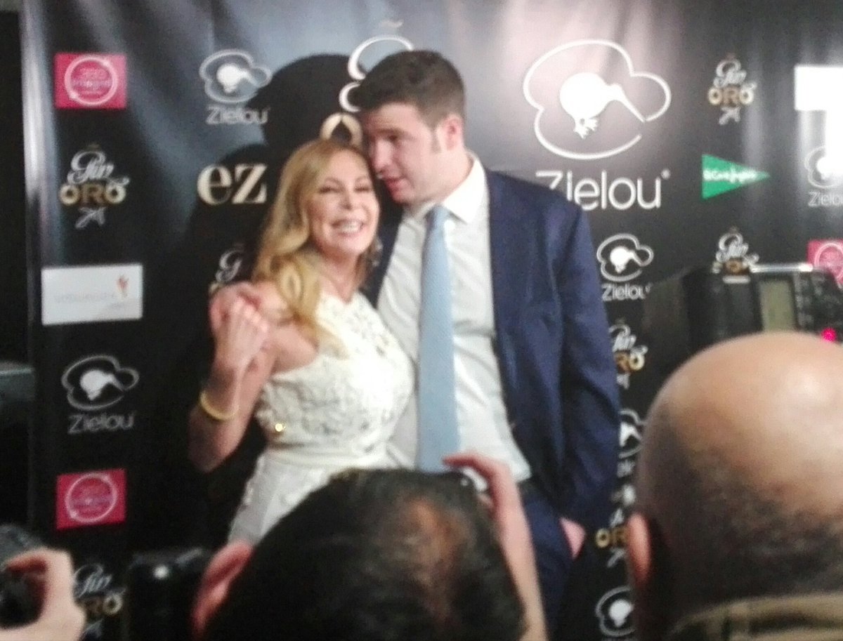 Colaborando con <a href="/GinOroOficial/">Gin Oro</a> y @ZielouMadrid  en su presentación oficial a medios.
#zielou #Madrid #ginebra #Eventos