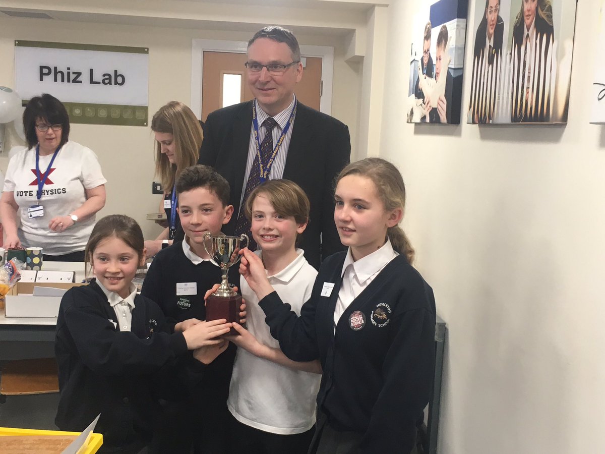 CampdenSchool's tweet image. British Science Week comes alive for year 4 and 5 students in a visit to @CampdenSchool #demoday17