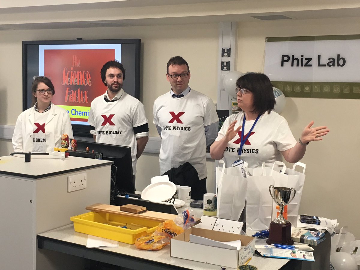 CampdenSchool's tweet image. British Science Week comes alive for year 4 and 5 students in a visit to @CampdenSchool #demoday17