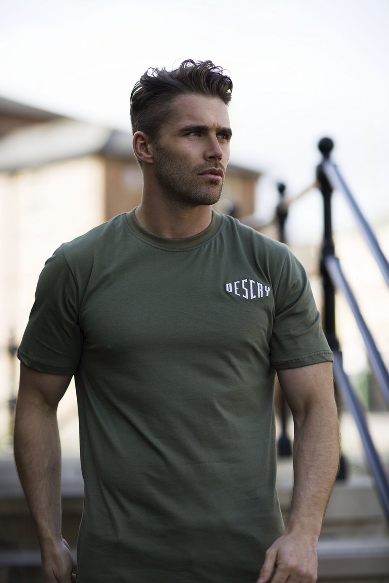 AshleyGibson812's tweet photo. New @Descryuk T shirts are now live #descry #descryme
https://t.co/FoyOi5yO6J https://t.co/b5JBcAzDfx