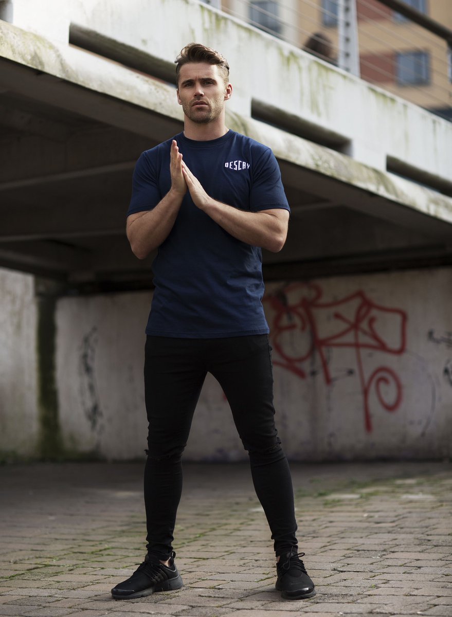AshleyGibson812's tweet photo. New @Descryuk T shirts are now live #descry #descryme
https://t.co/FoyOi5yO6J https://t.co/b5JBcAzDfx