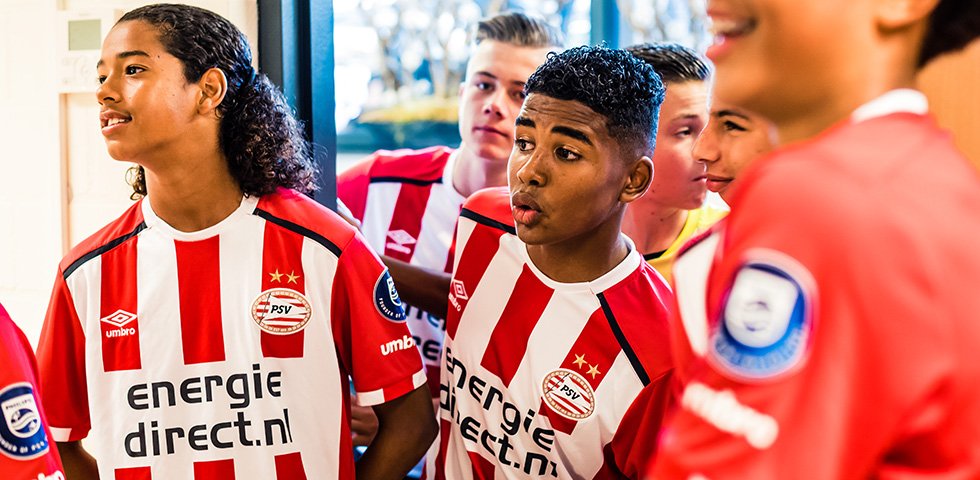 ⏱ Longread (leestijd: 6 min)

PSV Jeugd zet zich in voor PSV Foundation: psv.nl/psv/nieuws/art…