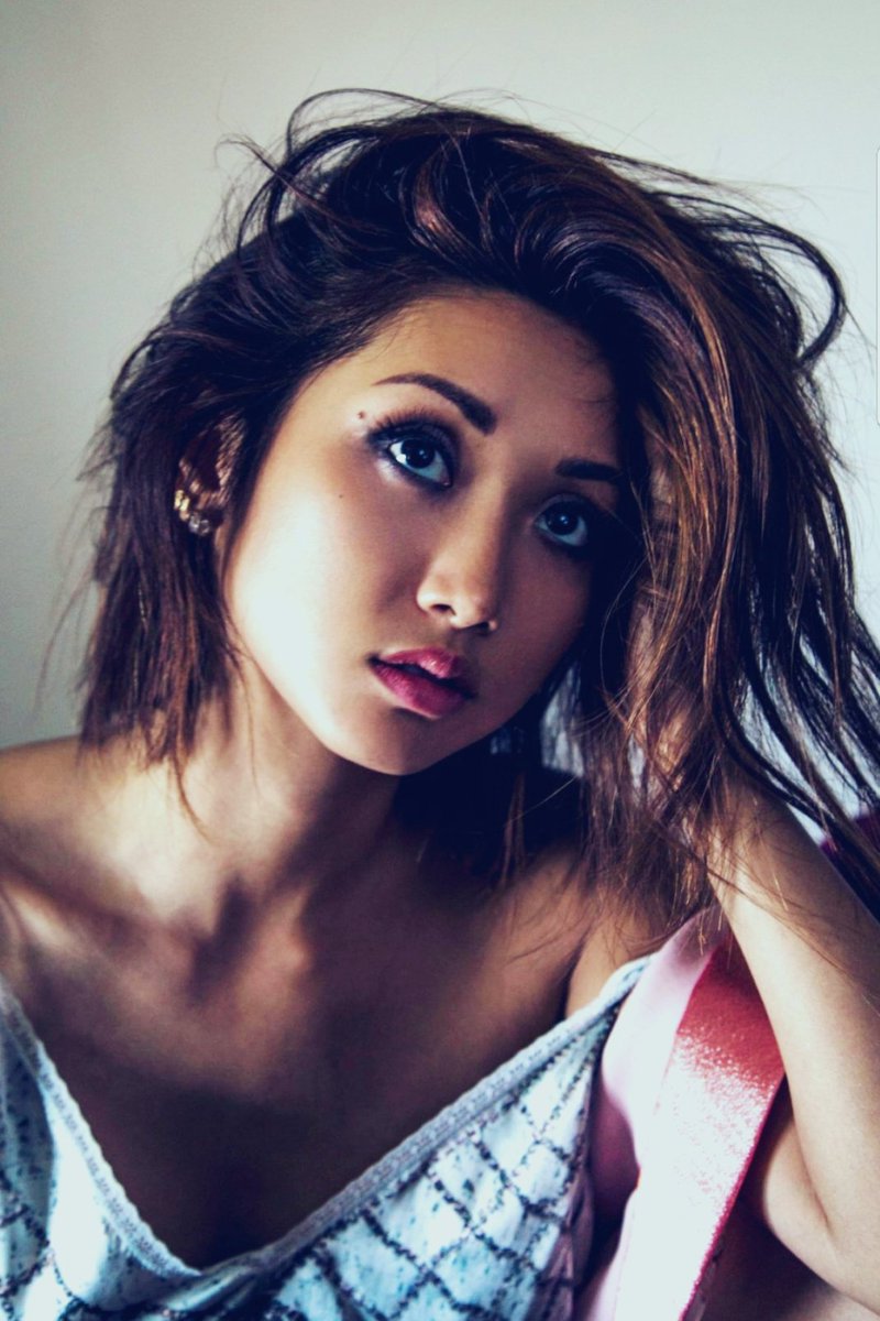 SavvyKING_'s tweet photo. So do y'all remember London from "Suite Life of Zach and Cody" Brenda Song is bae😍❤👅💦💍 https://t.co/8L7sqavCud
